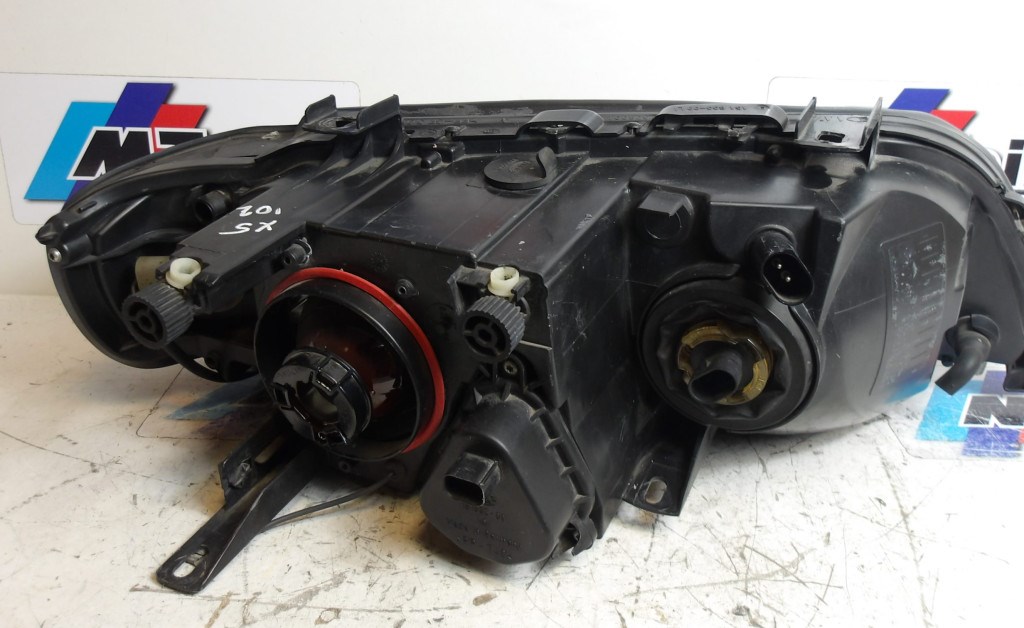 [GYÁRI BONTOTT] BMW - FÉNYSZÓRÓ H7 , BAL OLDALI - X5 / E53 (2003.09-IG)  4. kép